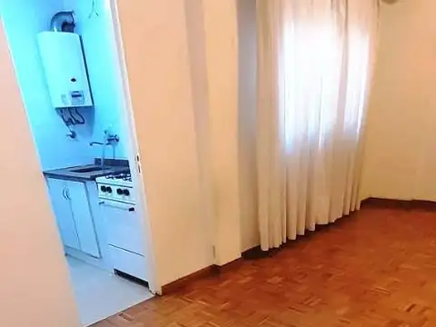 1 AMB MUY AMPLIO COCINA ,BAÑO CPTO Y LAVADERO! IMPECABLE 