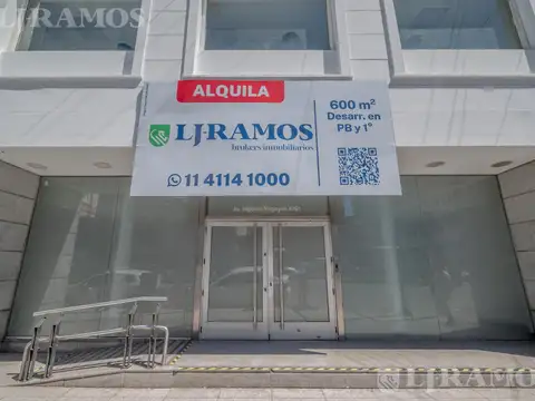 Hipólito Yrigoyen al 4200