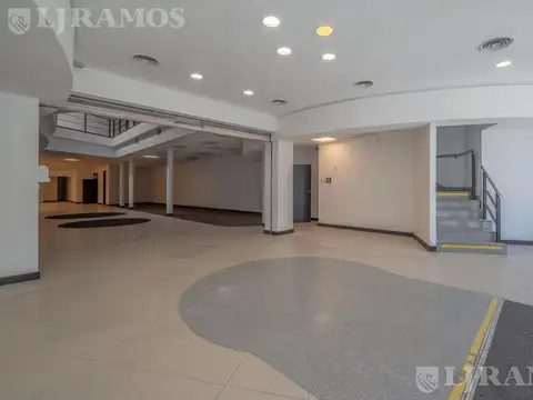 Hipólito Yrigoyen al 4200