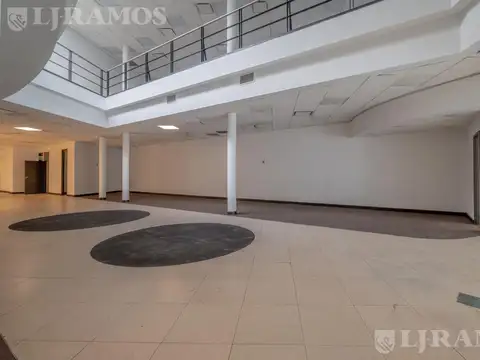 Local en Alquiler en Lanus, USD 9.200