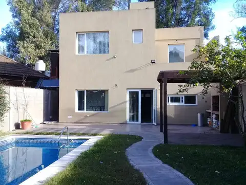 Casa - Barrio Parque Leloir