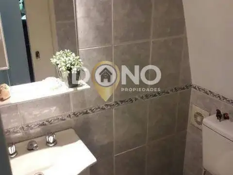 Casa - Venta - Argentina, Bernal - AYACUCHO 685