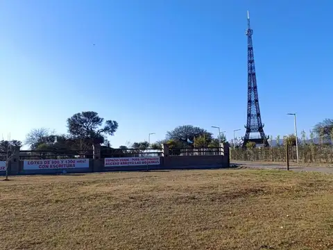 Terreno en Venta en Villa Parque Siquiman, USD 35.000