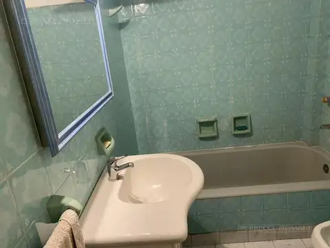 Depto Tipo Casa en Venta con 1 cocheras