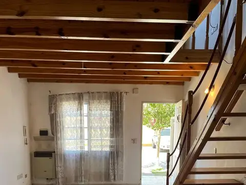 Depto Tipo Casa en Venta 20 años