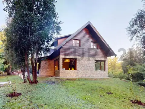 Casa en Venta en Villa La Angostura, USD 480.000