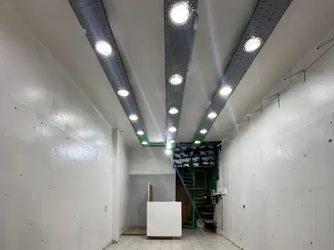 Local - Alquiler - Argentina, General San Martín - Av Brigadier Juan Manuel de Rosas 2786