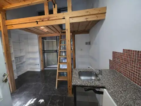 Oficina en Venta 101 años