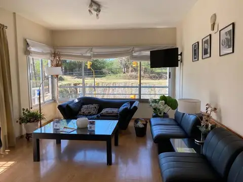 San Martin 877 , Piso 1