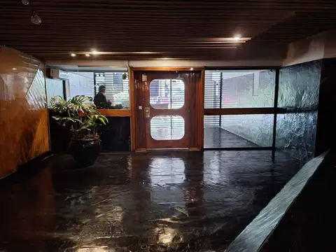 Venta cochera n 9 con seguridad 24 hs en Retiro