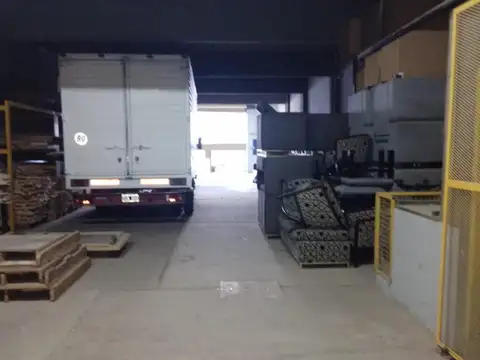 Galpon en Alquiler A Estrenar