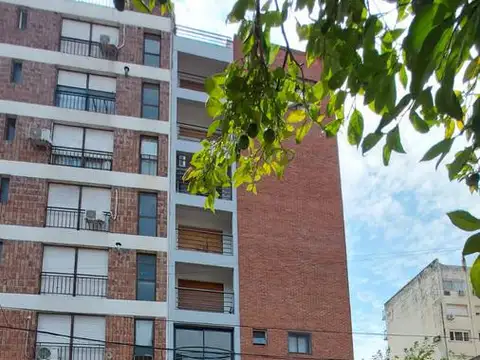 25 de Mayo 83 Piso 1º A