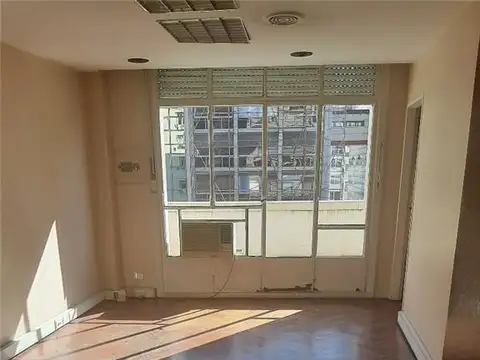 Oficina en Alquiler 70 años