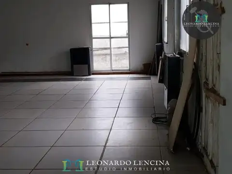 LOCAL EN VENTA - AVENIDA LIBERTAD