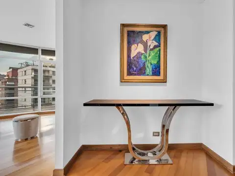 Departamento en Alquiler con 2 cocheras