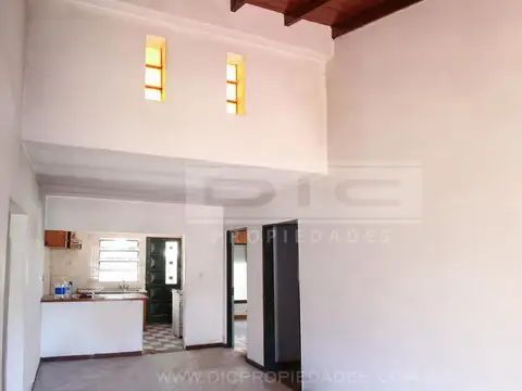 Casa en Venta en Don Torcuato, USD 130.000