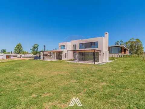 Casa en Venta en Canelones, USD 750.000