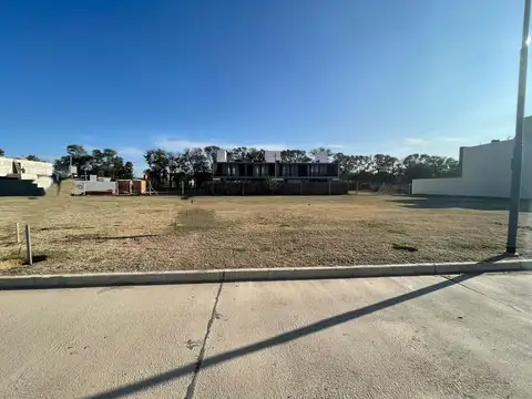 Venta LOTE en MANSOS DEL SUR ! Corredor San Carlos