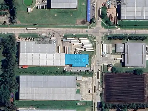 Depósito de 1.100 m2 cubiertos en Parque Industrial Pilar