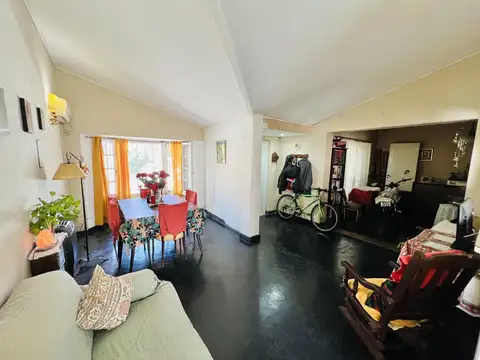 Casa en Venta en Martinez, USD 200.000