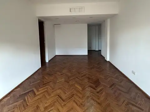 Departamento 5 ambientes con 2 baños