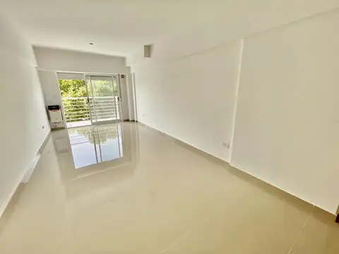 Llerena 2500, Departamento 2 Ambientes C/Cochera, Muy buenas dimensiones, de categoría , Parque Chas