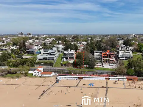 Av. Carrasco al 3500