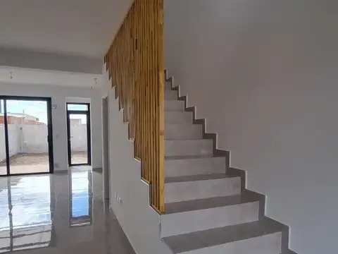 ALQUILO Duplex de Categoria, Dos Dor, Dos Baños. Docta Malagueño Etapa 3