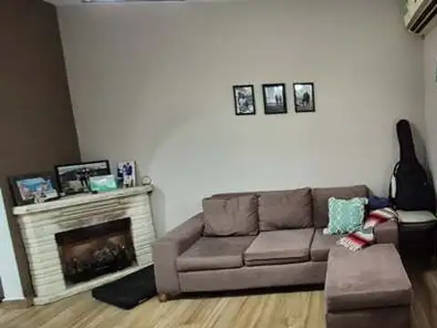 Depto Tipo Casa en Venta de 2 ambientes