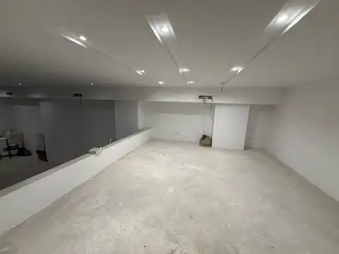 Oficina en Alquiler en Retiro, USD 1.700