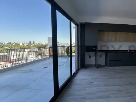 Oficina 4 ambientes con 1 baño