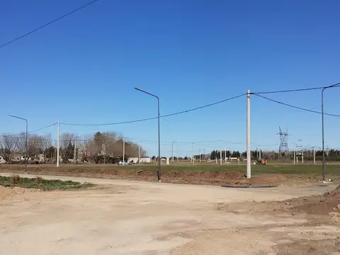 Terreno en Venta 27  mts Fondo