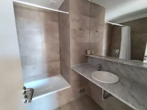 Departamento 2 ambientes con 2 baños