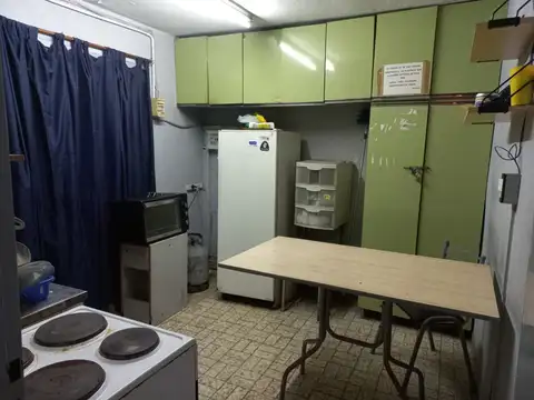 Local en Venta Via Pública