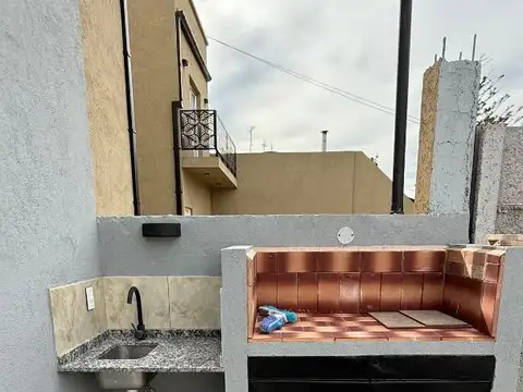 Casa en Alquiler en Jose Clemente Paz, $ 550.000