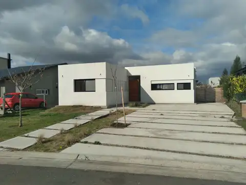 Casa en venta, Barrio Santa Elena, Pilar del Este, Pilar, GBA Norte