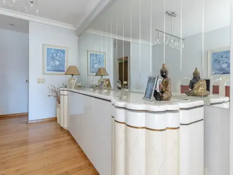 Departamento en Venta en Parque Chacabuco, USD 265.000