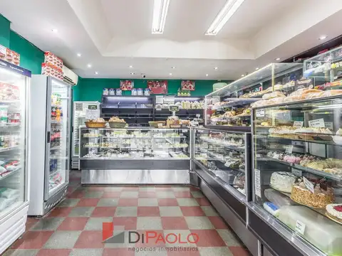 Local en Venta en Villa Gobernador Udaondo, USD 200.000