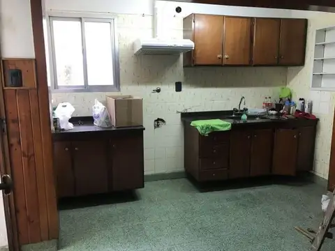 Casa - Venta - Argentina, Quilmes - CALLE SOLIS 87