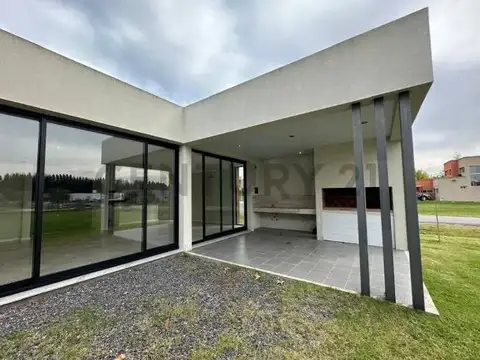 Haras del Sur 2 , Piso 0