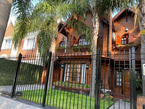 Casa - Castelar Norte