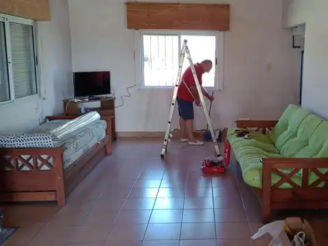 Casa 2 ambientes con 1 baño