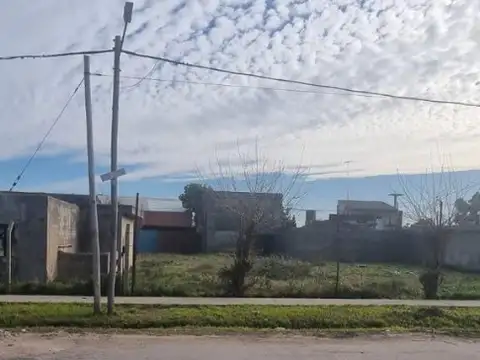 Terreno en Venta 15  mts Frente