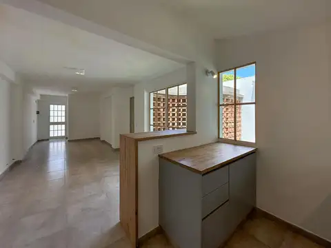 Casa en Venta en Arroyito, USD 99.000