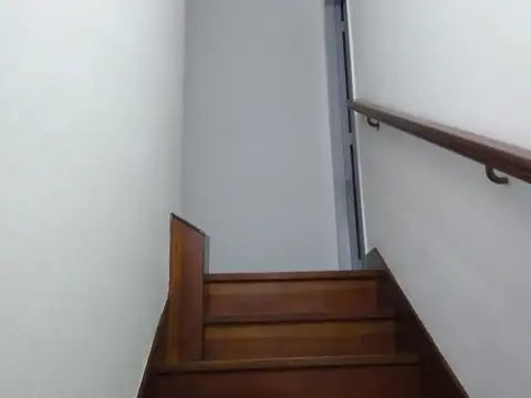 TRIPLEX  3 AMB.  EN RAMOS MEJIA