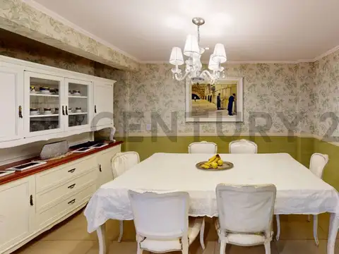 Departamento 4 ambientes con 2 baños