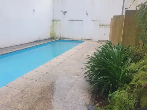 Alquiler departamento 3 ambientes patio y pileta
