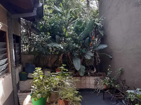 VENTA CASA VILLA DEL PARQUE A RECICLAR GARAGE