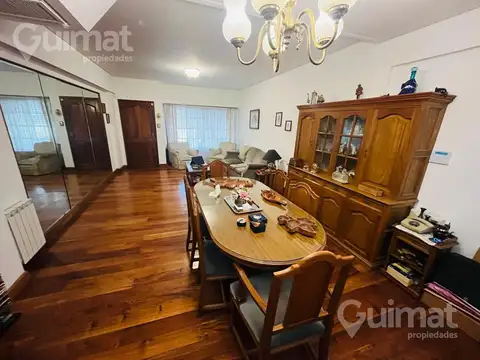 Depto Tipo Casa 4 ambientes con 2 baños