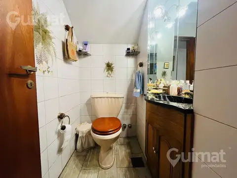 Depto Tipo Casa en Venta con 1 cocheras